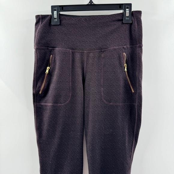 Old Navy Active Black & Heathered Purple Leggings – Size Medium - Picture 3 of 8